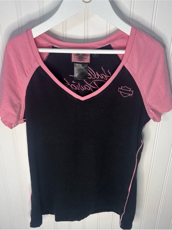 Harley-Davidson Tops - Harley-Davidson Black & Pink V-Neck Raglan Tee Shirt